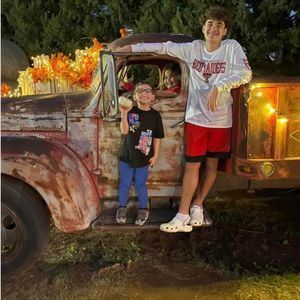 Meet your Posher, Rhonda